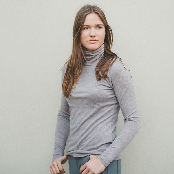 A Equipt Turtle Neck - Light Grey